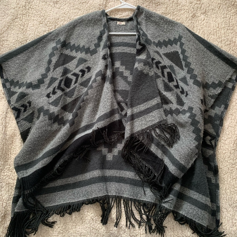 Hollister Tribal Print Cardigan